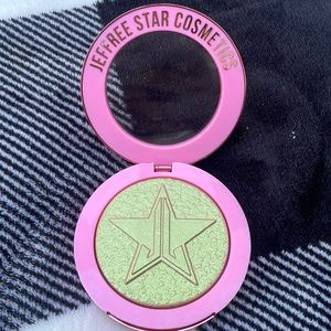 Jeffree star supreme frost